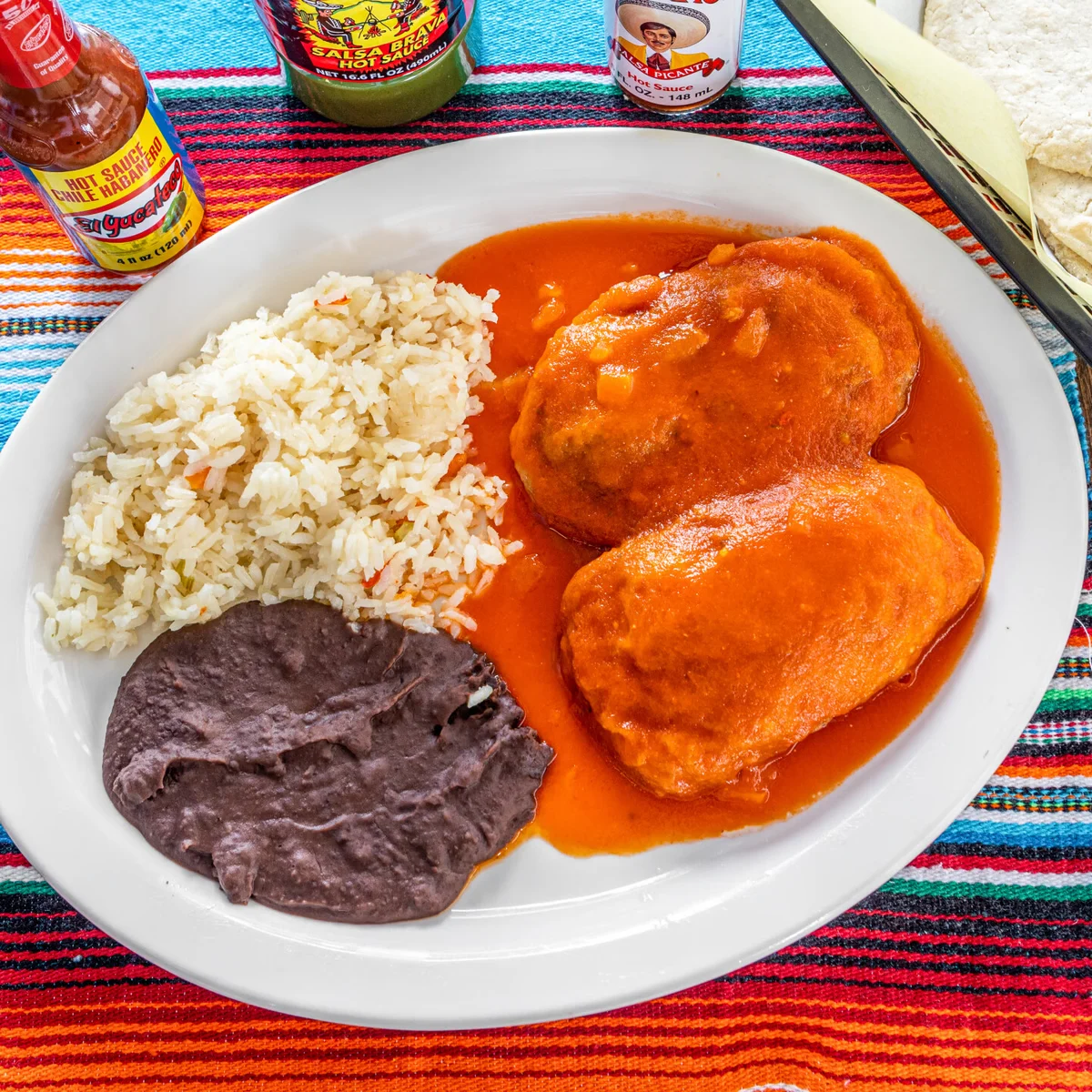 CHILES RELLENOS CON PICADILLO